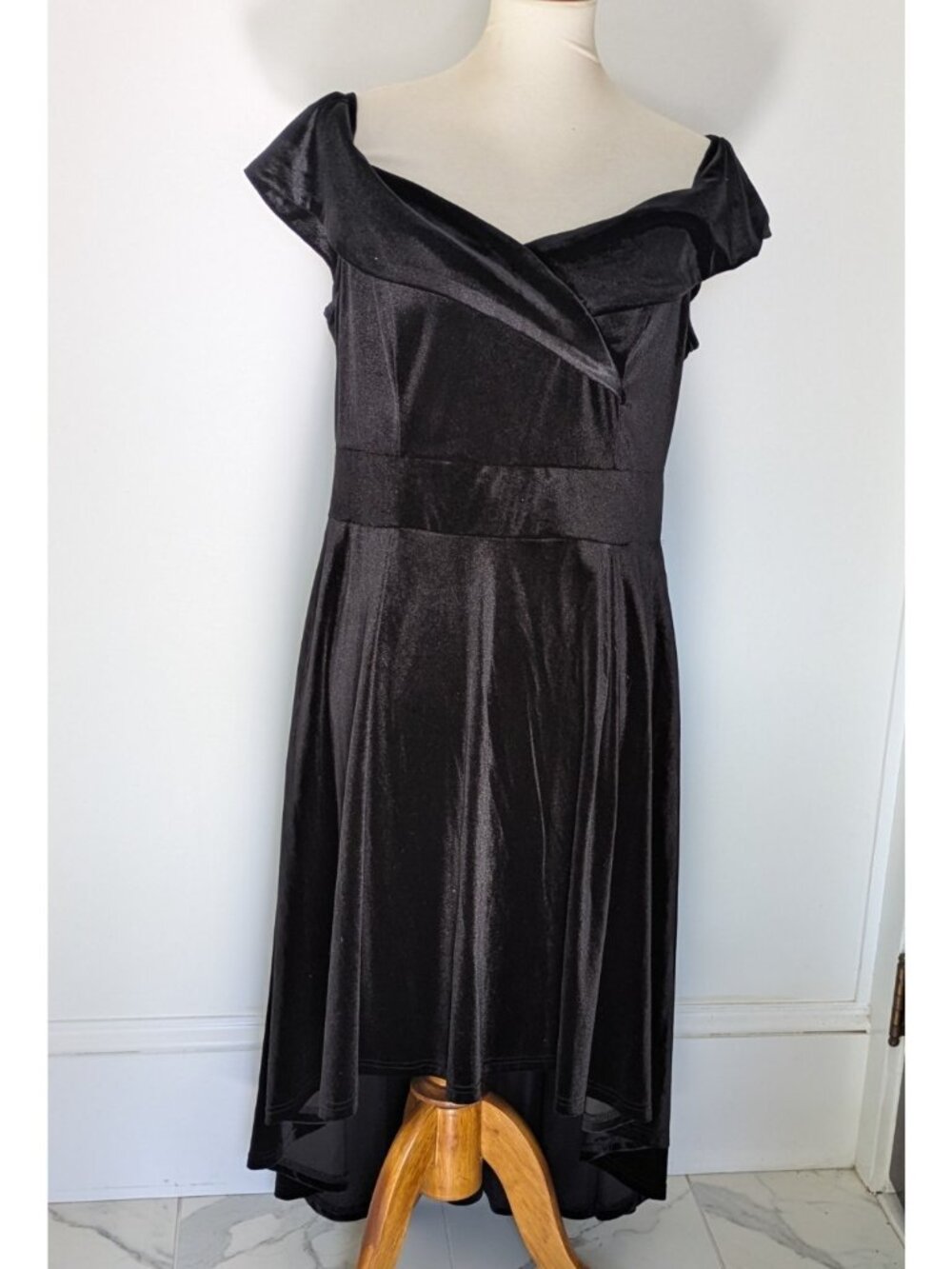 Jasambac Dress 2XL Black Velvet Formal Party Cocktail Off Shoulder Hi-Low Hem